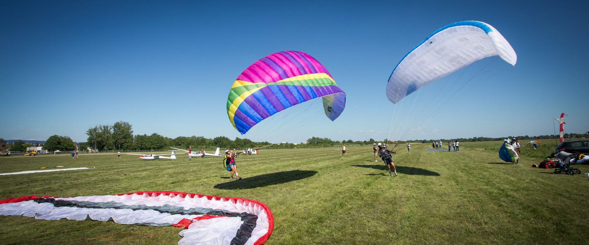 Loty zapoznawcze dla pasażerów w okolicach Dukli i Iwonicza-Zdroju, Krosna